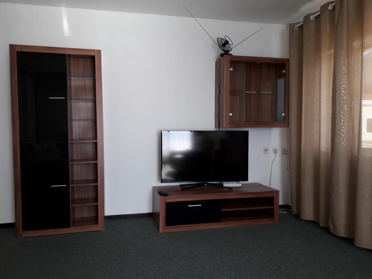Apartments And Rooms Haludovo - Ribarsko Selo Malinska Exteriér fotografie